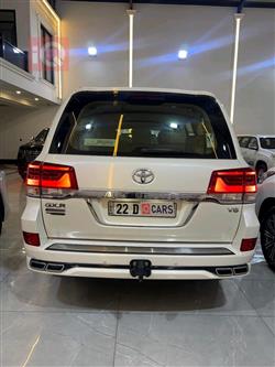 تويوتا لاندكروزر